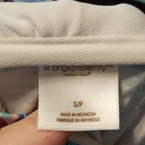 Liz Lange Maternity Swim Top - Picture 4 of 5